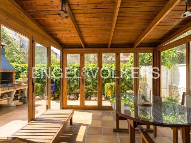 Chalet, Vilanova i la Geltrú