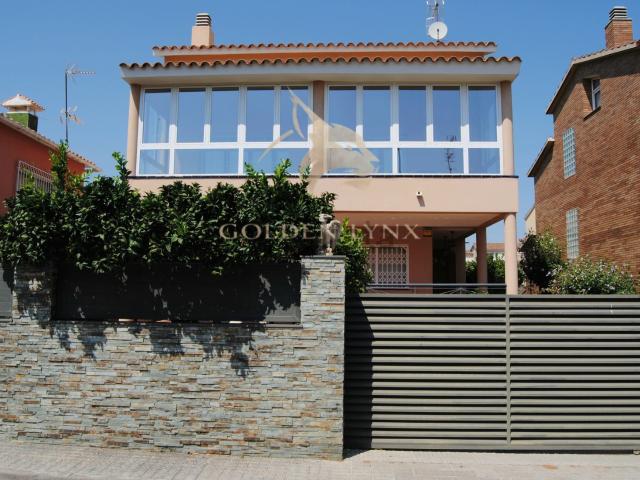 Chalet, Vilanova i la Geltrú