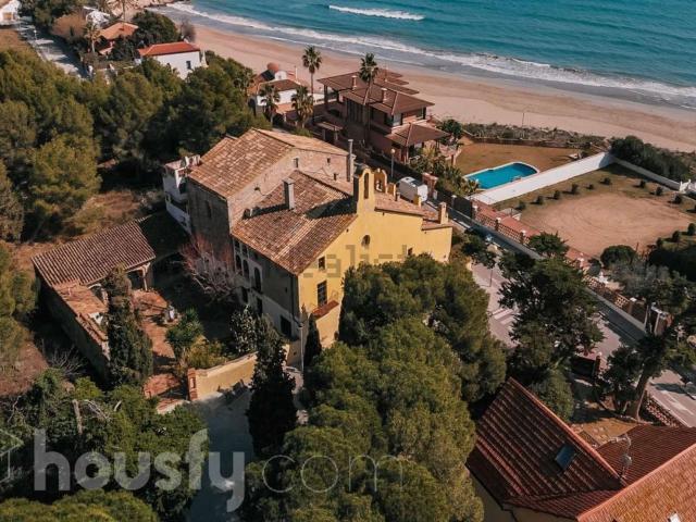 Chalet, Vilanova i la Geltrú