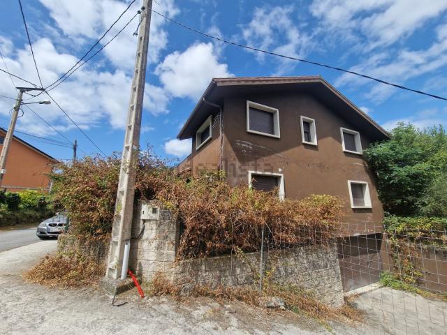 Chalet, Vilaboa