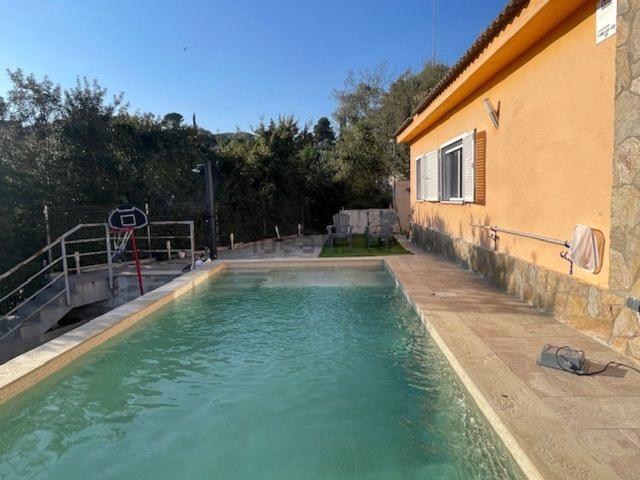 Chalet, Viladecavalls