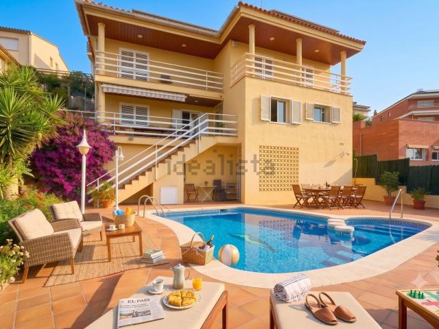 Chalet, Viladecans