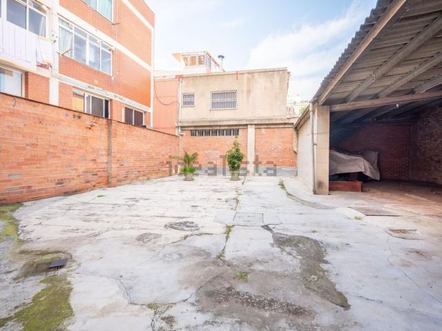 Chalet, Viladecans