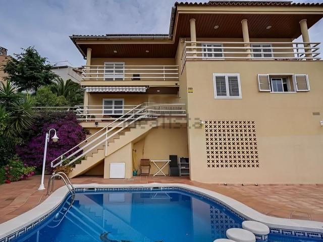 Chalet, Viladecans