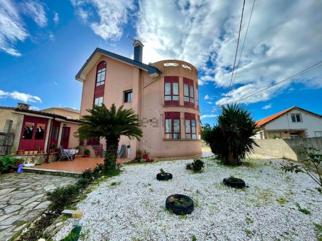 Chalet, Vilagarcía de Arousa