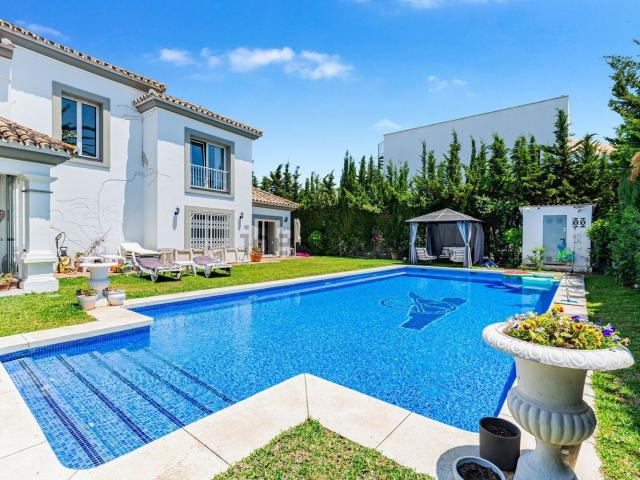 Chalet, Villacana Costalita Saladillo, Estepona