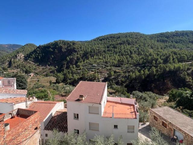 Chalet, Villahermosa del Río