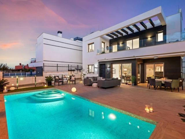 Chalet, Villamartín, Orihuela