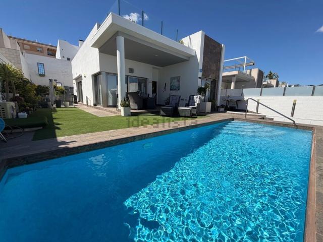 Chalet, Villamartín, Orihuela