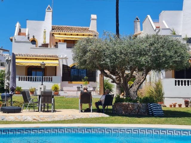 Chalet, Villamartín, Orihuela