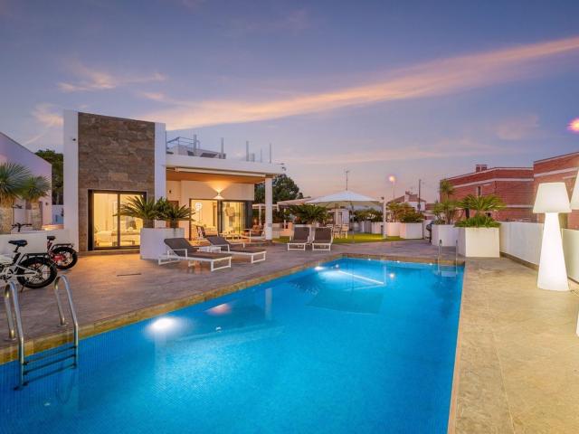 Chalet, Villamartín, Orihuela
