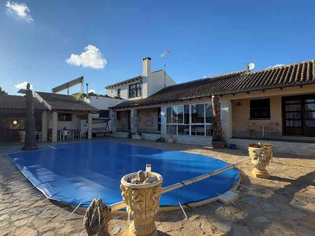 Chalet, Villamartín, Orihuela