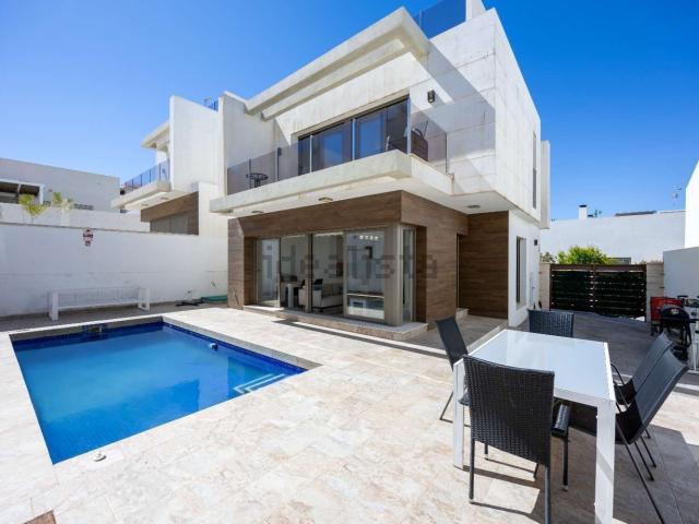 Chalet, Villamartín, Orihuela