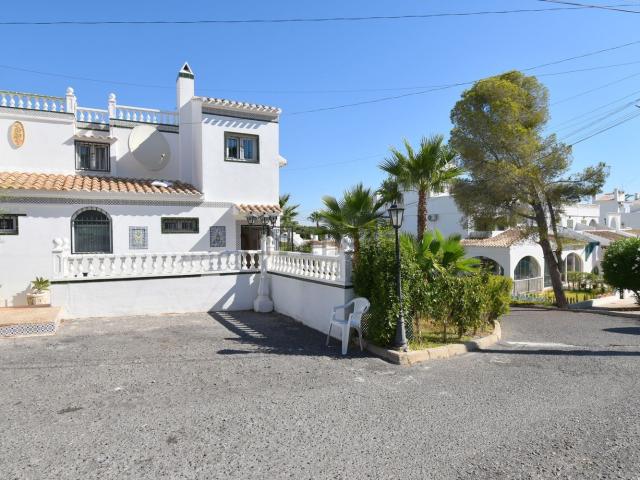 Chalet, Villamartín, Orihuela