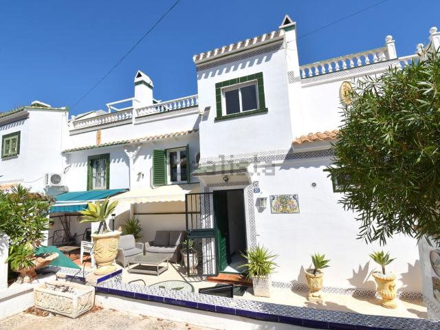 Chalet, Villamartín, Orihuela