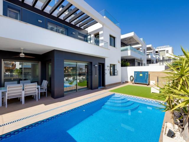 Chalet, Villamartín, Orihuela