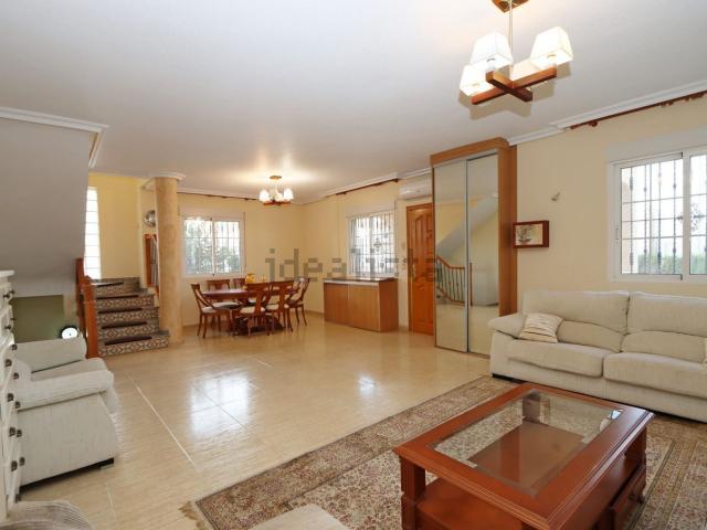Chalet, Villamartín, Orihuela