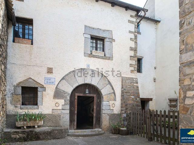 Chalet, Villanúa