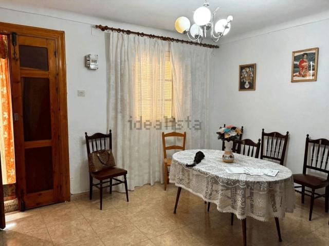 Chalet, Villanueva de Tapia