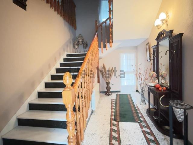 Chalet, Villanueva de Tapia