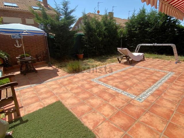 Chalet, Villanueva de la Torre