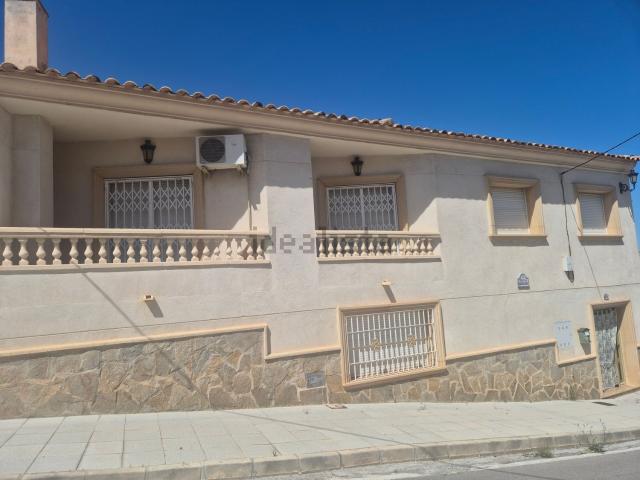 Chalet, Villanueva de las Torres