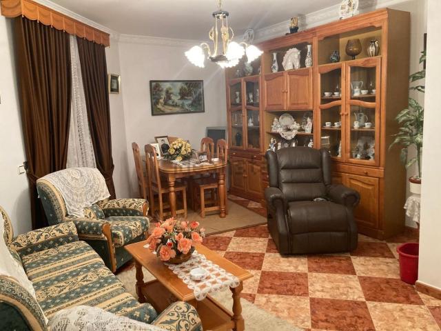 Chalet, Villanueva del Trabuco