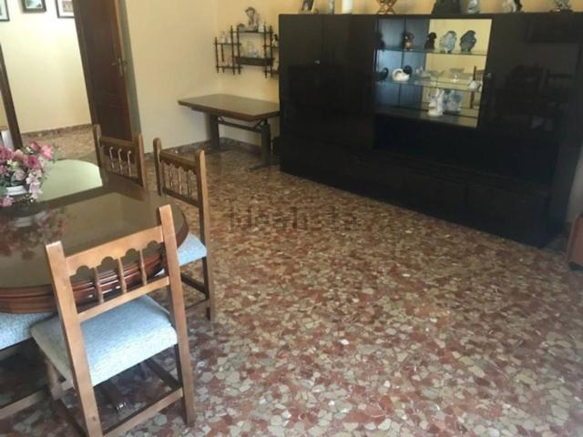 Chalet, Villanueva Mesia