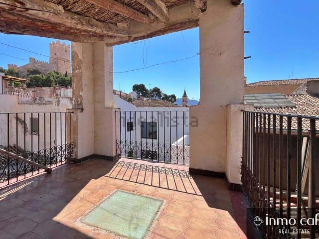 Chalet, Villena