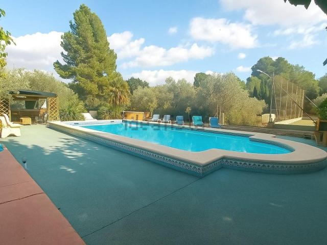 Chalet, Villena
