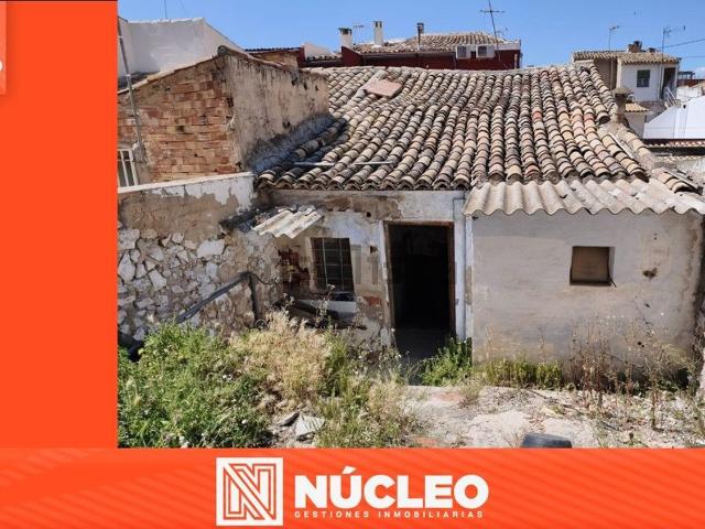 Chalet, Villena
