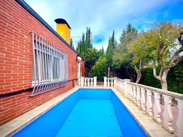 Chalet, Villena