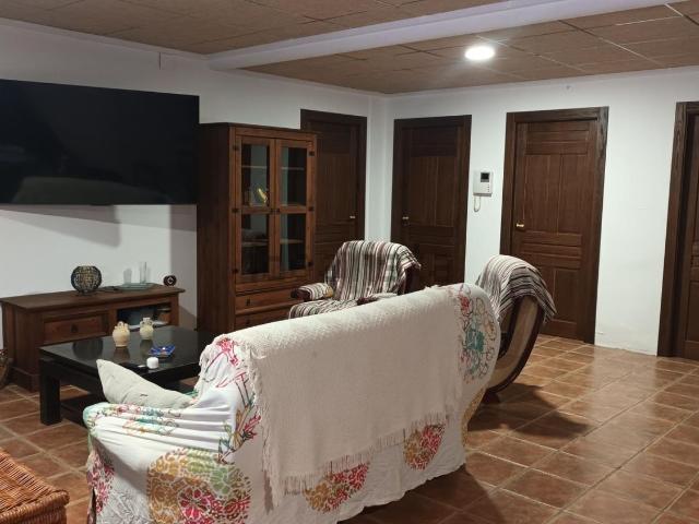 Chalet, Villena