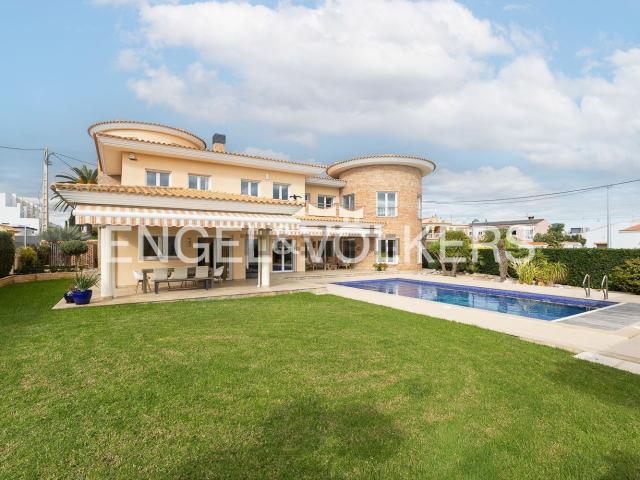 Chalet, Vinarós