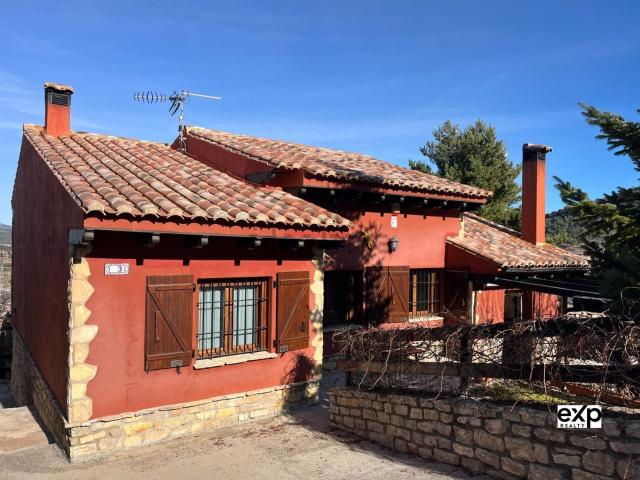 Chalet, Vistabella del Maestrazgo