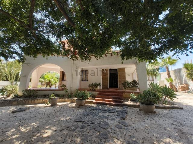 Chalet, Vistahermosa, Alicante / Alacant