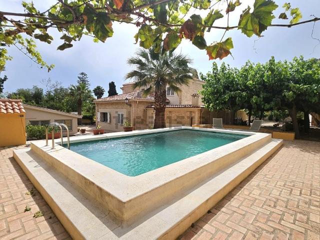 Chalet, Vistahermosa, Alicante / Alacant
