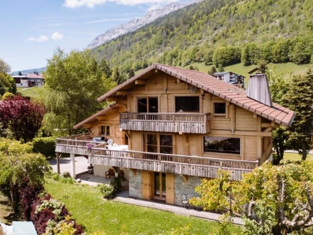 Chalet Vue sur les Aravis & exposition Sud Ouest