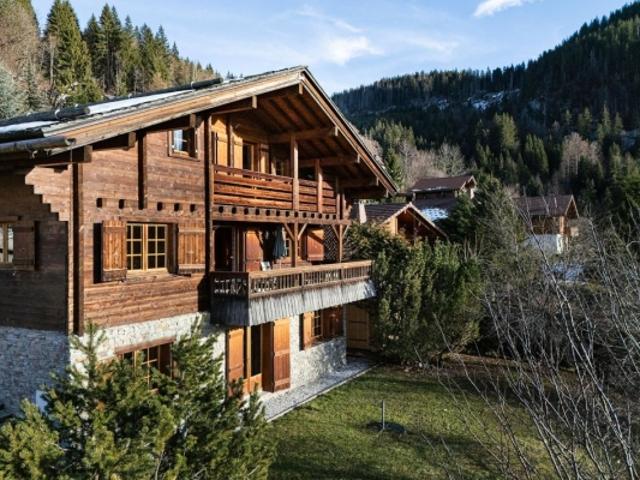 Chalet Vue sur les Aravis & exposition Sud