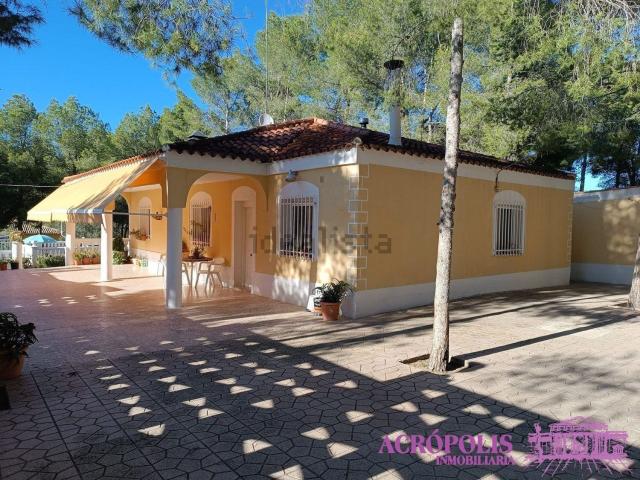 Chalet, Yecla