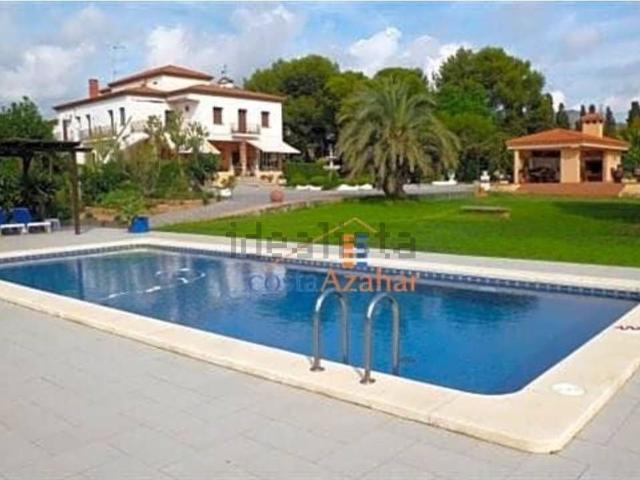 Chalet, Zona Estación Universidad, Castellón de la Plana / Castello de la Plana
