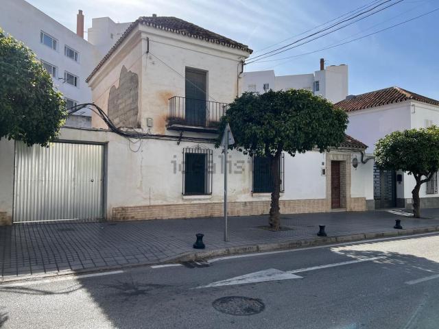 Chalet, Zona Hispanidad Vivar Téllez, Vélez Malaga