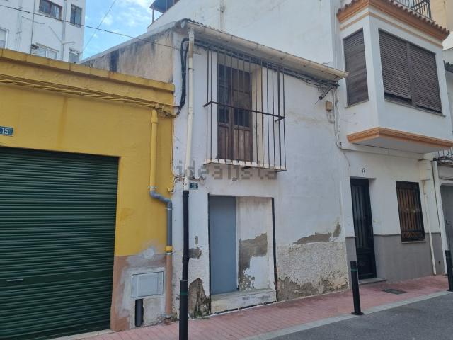 Chalet, Zona Hospital Plaza del Real, Castellón de la Plana / Castello de la Plana