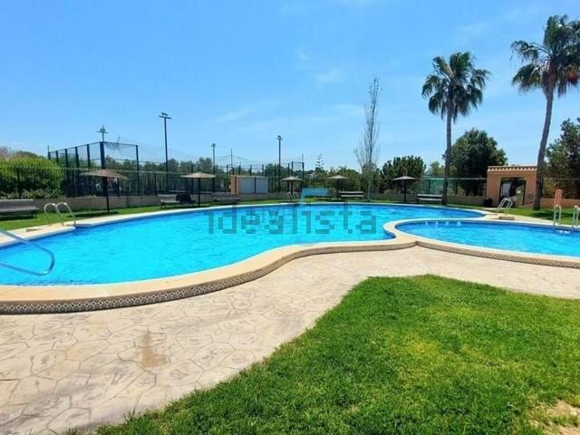 Chalet, Zona Lago Los Almendros, Orihuela
