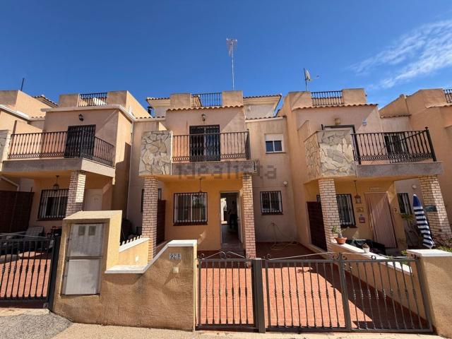 Chalet, Zona Lago Los Almendros, Orihuela