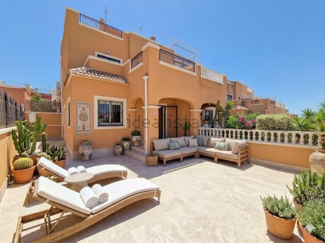 Chalet, Zona Lago Los Almendros, Orihuela