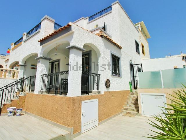 Chalet, Zona Lago Los Almendros, Orihuela