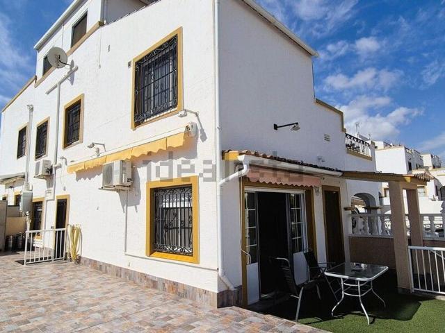 Chalet, Zona Lago Los Almendros, Orihuela
