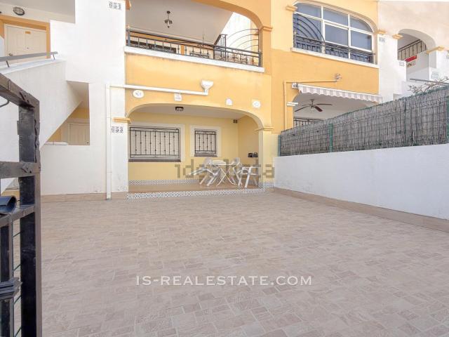 Chalet, Zona Lago Los Almendros, Orihuela