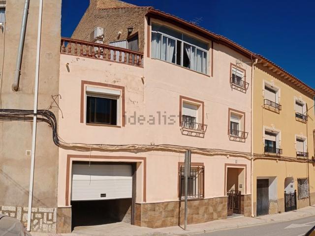 Chalet, Zujar